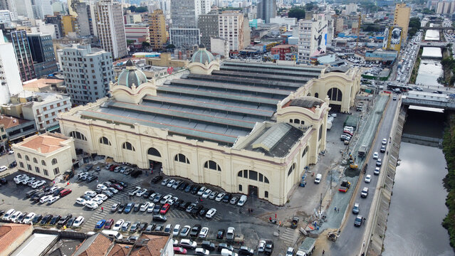 Vis&atilde;o a&eacute;rea do mercad&atilde;o de s&atilde;o paulo Mercado Municipal Kinjo Yamato - S&atilde;o Paulo. Foto feita em S&atilde;o Paulo 06 Julho 2024