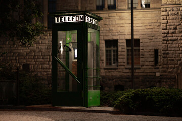 Stara budka telefoniczna © Magdalena