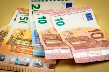 tas de billets de banque, monnaie européenne, en gros plan