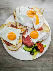 Breakfast with Prepared Egg and ham