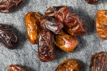 Raw Organic Arabic Medjool Dates