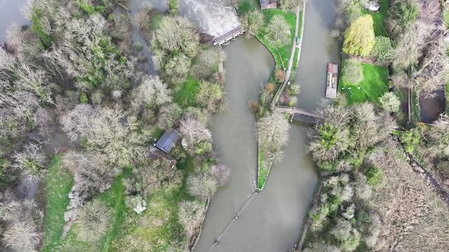 Hurley Lock and Hurley Weir, Hurley, Berkshire, England, United Kingdom, Europe