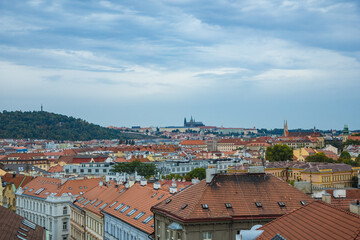 Obraz premium Overlooking the city landscape of Vyšehrad Cemetery Park, Prague, Czech Republic