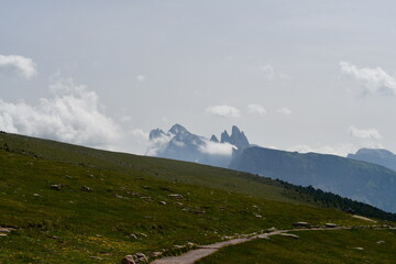 Sch&ouml;ne Landschaft auf dem Rasch&ouml;tz in S&uuml;dtirol 