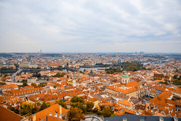 Obraz premium Praga, Czechy - Pałac Królewski w Pradze z widokiem na miasto