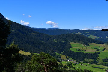 Obraz premium Schöne Landschaft bei Völs am Schlern In Südtirol 