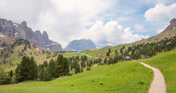 hiking trail to Passo Gardena Grodnerjoch, alpine landscape dolomites alps