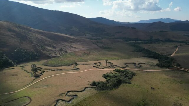 Paisagens Cidade Pequena Serra Mantiqueira Itamonte Alagoa Minas Gerais Brasil Esportes Ultramaratona Corrida Trilha Ciclismo Montanhas Natureza Verde Ecoturismo Aventura Caminhada Rios Florestas