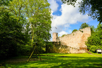 View of the Wallenstein castle ruins. Medieval castle near Wallenstein in Hesse. Spurburg.
