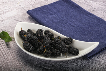 Juicy sweet mulberry in the bowl