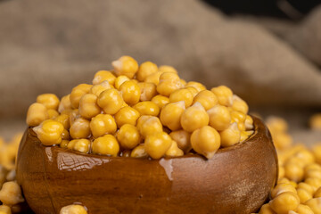chickpeas porridge with honey during cooking
