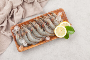  A term that refers to the entire arthropod phylum, Decapod, and Rosacea. The body is covered with...