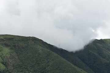 Places to see in Meghalaya Wards Lake, Seven Sisters Falls, Garden of Caves, Umiam Lake 