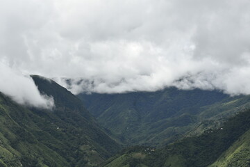 Places to see in Meghalaya Wards Lake, Seven Sisters Falls, Garden of Caves, Umiam Lake 