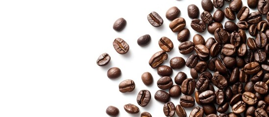Naklejka premium White background with copy space image featuring coffee beans ideal for text placement within a coffee themed setting