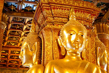 Fototapeta premium Golden Buddha at Phumin Temple , Nan Thailand