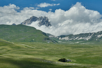 Escursione sulle creste del Gran Sasso - Monte Aquila e Campo Imperatore 