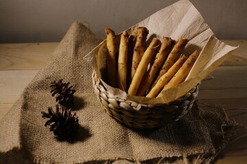 sweet arum cheese roll, a snack that tastes sweet