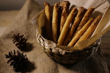 sweet arum cheese roll, a snack that tastes sweet