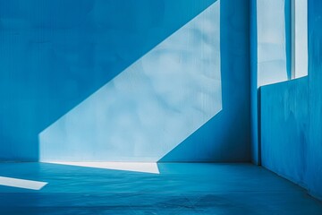 Obraz premium upright photo against blue backdrop