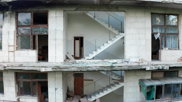 Flight over the abandoned sanatorium "Sakartvelo" in Tskhaltubo