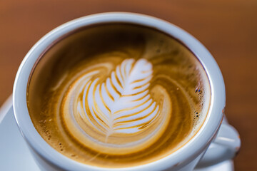 라떼 아트가 있는 커피 잔