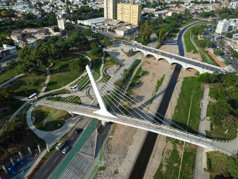 Elevated Perspectives of Parque Las Heras Elisa in C&oacute;rdoba