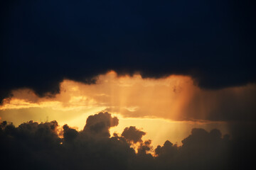 sunset in ström clouds