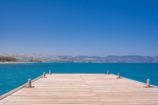 Steg, Pier raus ins Mittelmeer auf Zypern nahe Polis