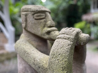 A statue in the Costa Rican forest