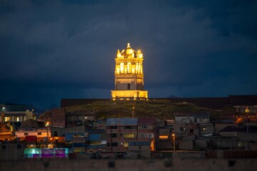 Sestieri square city - Torre Huaichu