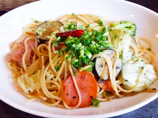 野菜たっぷり和風パスタ