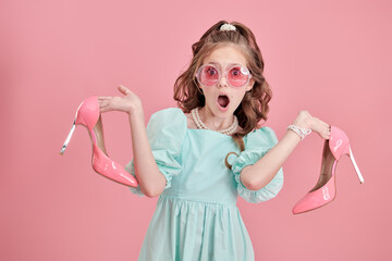 child fashion monger