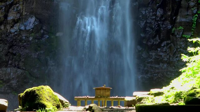 玉簾の滝・滝の音・たますだれのたき（山形県・酒田市）