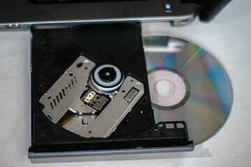CD, dvd player, disk, rom, read, retro