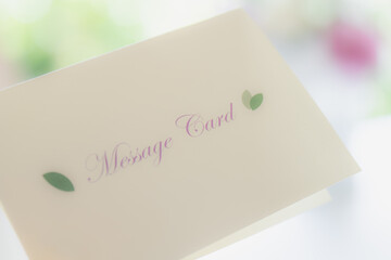 気持ちを伝えるお祝いのメッセージカード