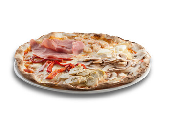 Pizza mar y Tierra, jamón, gambas, alcachofas, champiñones queso y pimiento rojo. Sea and Earth pizza, ham, shrimp, artichokes, mushrooms, cheese and red pepper