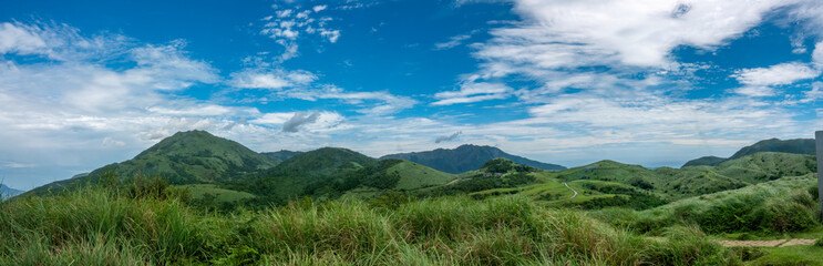 Fototapeta premium Panoramic view of the Qingtiangang Grasslands of the Yangmingshan National Park, Taipei and New Taipei City, Taiwan