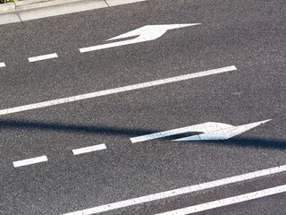 道路標示　方向指示