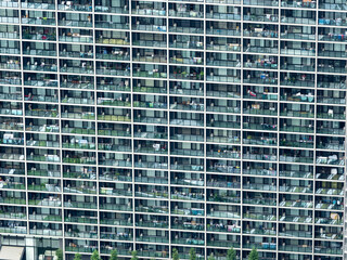 マンション　集合住宅　ハコ　ヨコ
