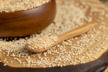 white sesame seeds for use in cooking