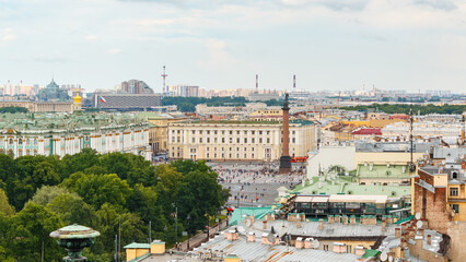 Obraz premium Cityscape from rooftops of St. Isaac's Cathedral in St.Petersburg, Russia.