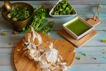 green sauce with garlic