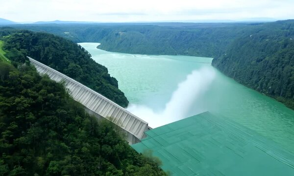 dam in the mountains
