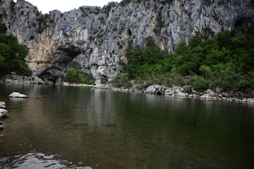 Obraz premium Gorges in the Ardeche river - Pont d'Arc - Vallon-Pont-d'arc - Ardeche - France