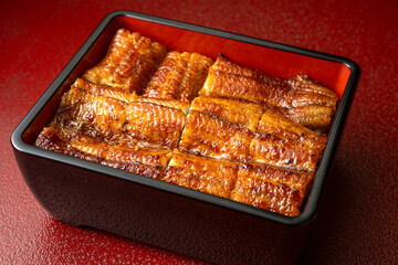 美味しそうな鰻重