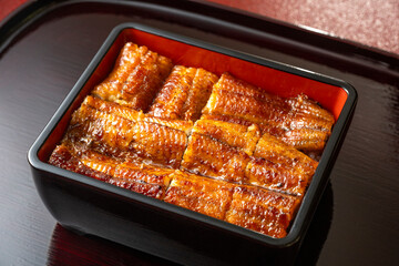 美味しそうな鰻重
