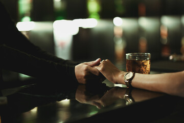 Don't be sad, I'll always be by your side.