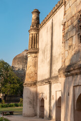 Obraz premium Lodhi Gardens - New Delhi, India. The park spreads over 90 acres (360,000 m2), it contains Mohammed Shah's Tomb, the Tomb of Sikandar Lodi, the Shisha Gumbad and the Bara Gumbad.