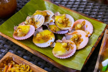 baked cheesy garlic scallops